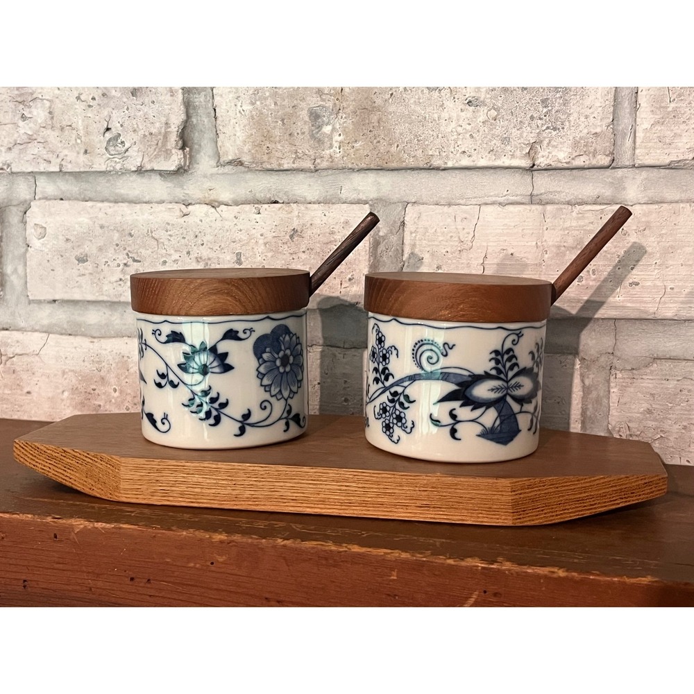 Blue Danube Blue Onion Ceramic Jars blue floral patterns, wooden lid/spoon/tray
